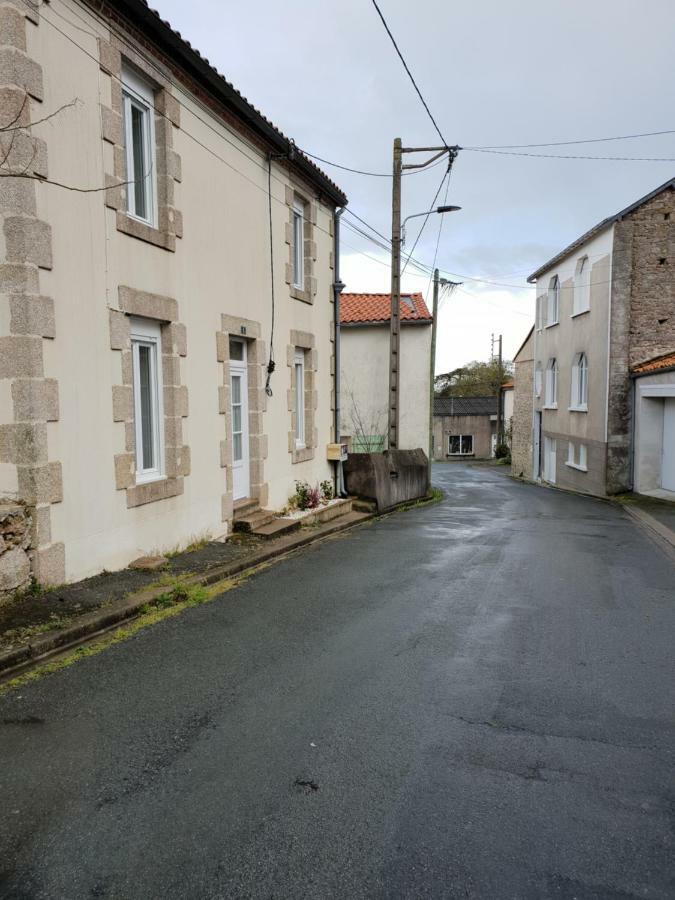 Gite La Belle Vallee Maison Independante 80M2 A 12 Min Du Puy Du Fou Treize-Vents Exterior foto